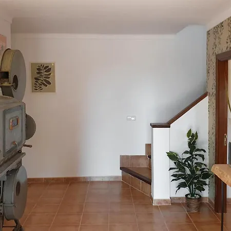 Awesome In Port Dalcudia With Kitchen Hébergement de vacances